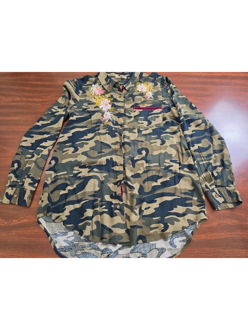 Mystree Camouflage Floral Embroidered Button Down Shirt Small Utility Indie Boho